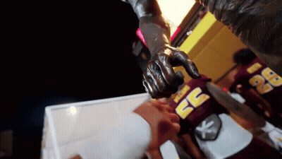 Football Player Statue Number 28 GIF