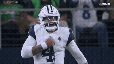 Football Player Wearing Helmet Number 4 GIF