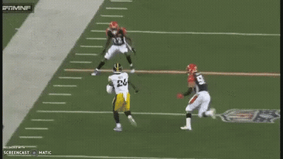 Football Player With Number 20 GIF