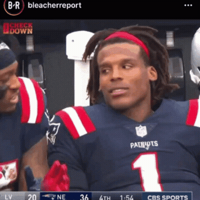 Football Player With Number 28 On Jersey GIF