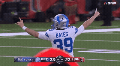 Football Player With Number 39 On Jersey GIF