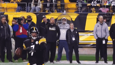 Football Player With Number 7 On Helmet GIF