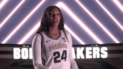Football Player With Willekes On Jersey GIF