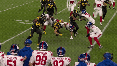 Football Players Davidson And Ojulari GIF