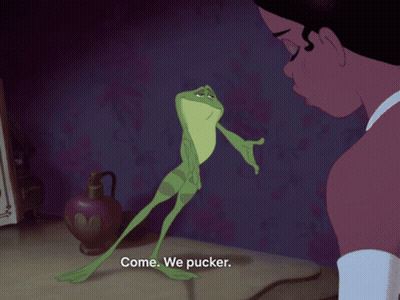 Frog With Big Belly Saying Come We Pucker GIF