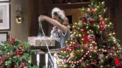 Fuller House Decorating A Christmas Tree GIF