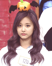Funny Halloween Aegyo Twice Tzuyu GIF