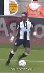 Futbol Allan Saint Maximin Amazing Footwork Skill GIF