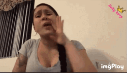 Game Blouses Lady Vlogger GIF