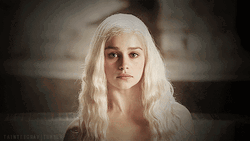 Game Of Thrones Emilia Clarke Unemotional GIF
