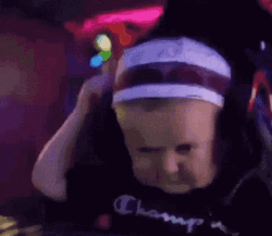 Gamer Hasbulla Magomedov GIF