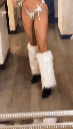 Gif Lindseypelas GIF