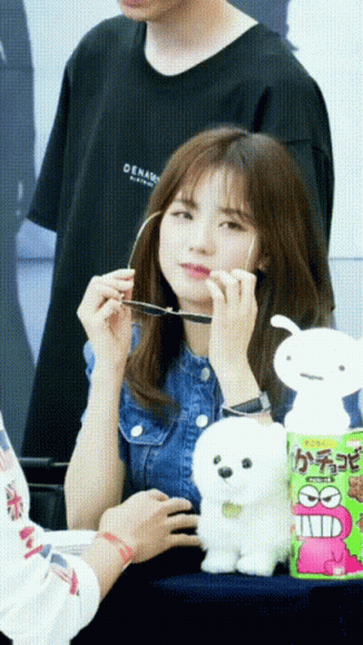 Girl In Black Shirt Saying Oena GIF