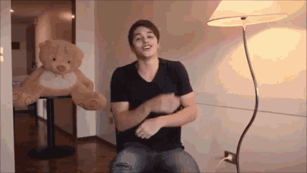 Gonza Gravano Explain GIF