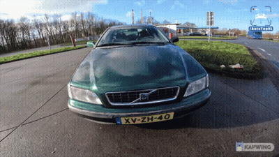 Green Volvo With License Plate XV-ZH-40 GIF