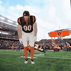 Griddy Hayden Hurst GIF