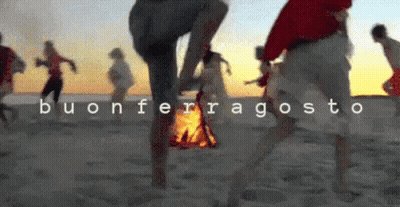 Group Dancing On Beach Buon Ferragosto GIF