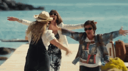Group Hug Girlfriends Travel GIF