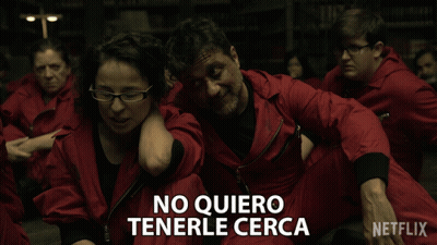 Group In Red Jumpsuits No Quiero Tenerle Cerca GIF