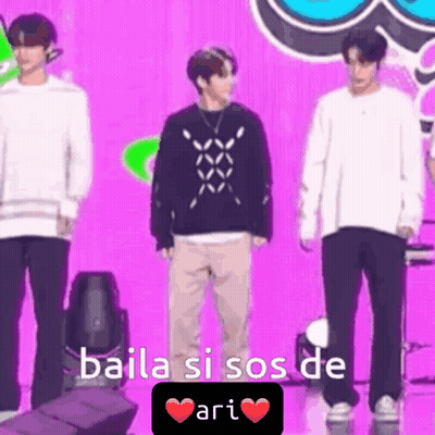 Group Of Men Baila Si Sos De Ari GIF