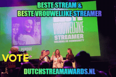 Group Standing In Front Of Screen Saying Beste Stream & Beste Vrouwelijke Streamer GIF
