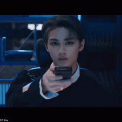 Happy Ending Wen Junhui GIF