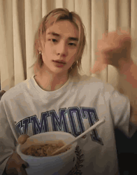 Hate Hate Hate Stray Kids Hyunjin Thumbs Down GIF