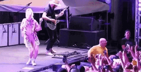 Hayley Crip Walk Hayley Williams GIF