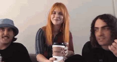Hayley Looking At Zac Paramore GIF