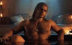  Henry Cavill As Aegon The Conqueror Bathing GIF