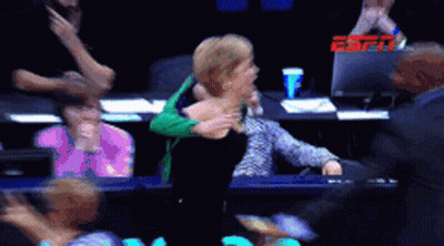Hockey Player In Green Uniform Number 21 GIF