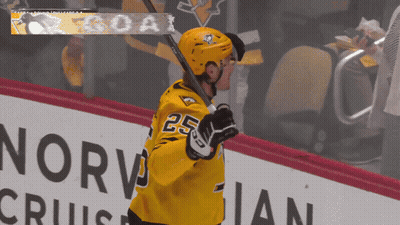 Hockey Player In Yellow Jersey Number 25 GIF