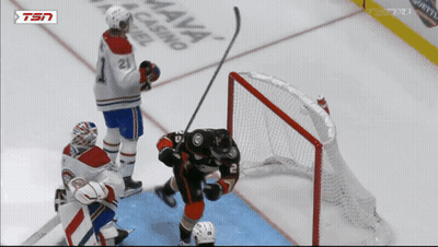 Hockey Player Number 21 GIF