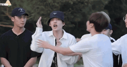 Hold Me Back Screaming Seventeen Scoups GIF