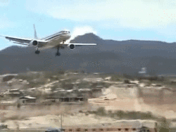 Honduras Landing Airplane