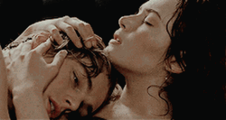 Hot Love Rose Jack Titanic GIF