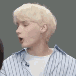 Hueningkai Txt GIF
