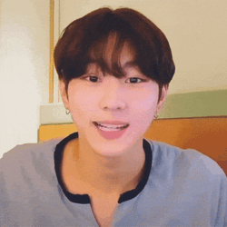 Ilgbtenha Jungwon GIF