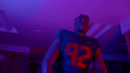 Illinois Fighting Illini Crossed Arms Swag GIF