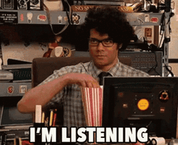 Im Listening Maurice Moss Eating Popcorn GIF