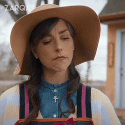 Im Listening Suspicious Lady Doubtful Expression GIF