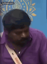 Imman Annachi Showing Yoyo Move Gesture GIF