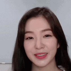 Irene Red Velvet Shocked Giggle GIF