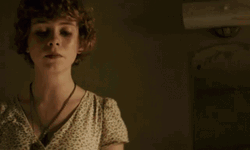 It Clown Pennywise Sophia Lillis GIF
