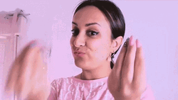 Italian Hand Gesture Spiga Debby GIF