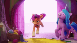 Izzy Moonbow With Sunny Partners In Crime GIF