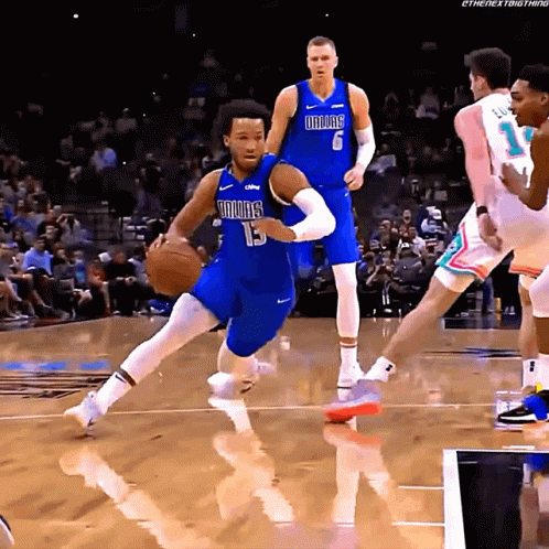 Jalen Brunson Layup GIF