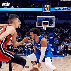 Jalen Brunson Spin Move Shot GIF