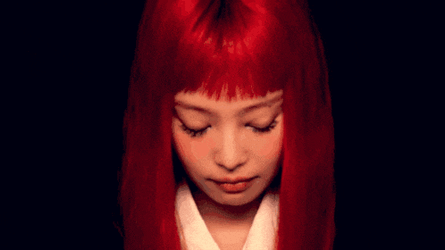 Jennie GIF