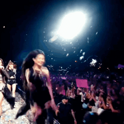 Jennie Jumping And Give Attention To Coachella Crowd GIF